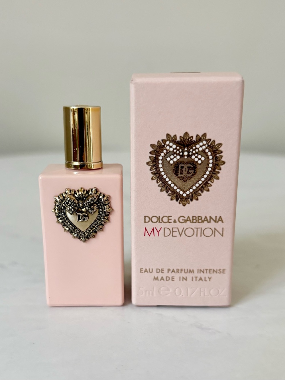 Dolce & Gabbana Black Velvet Key & Card Holder with Gold Plaque - Picture 5 of 10